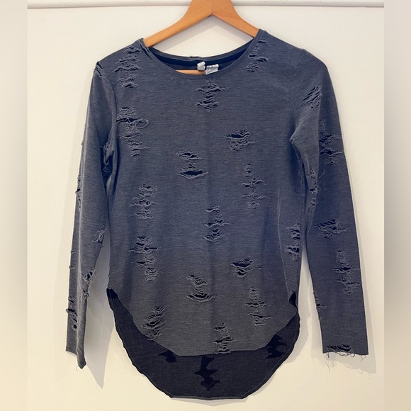H&M Distressed Long Sleeve Shirt - Picture 1 of 14